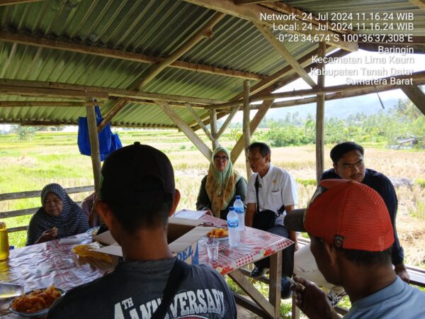 DT.PETO KAYO RAPAT PERTEMUAN BERSAMA KELOMPOK TANI SAWAH KARAMBIE